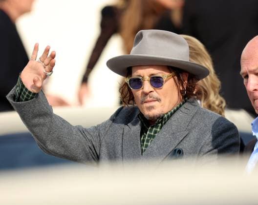 Johnny Depp attends the Christian Dior show Johnny Depp attends the Christian Dior Womenswear Spring Summer 2026 show as part of Paris Fashion Week on October 01, 2025 in Paris, France.  Copyright: xDidierxFereyx