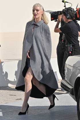 PFW Dior Outside Arrivals Anya Taylor Joy arriving at Dior Show during Paris Fashion Week in Paris, France on October 1, 2025. Photo by Julien Reynaud APS-Medias ABACAPRESS.COM Paris France  Copyright: xReynaudxJulien APS-Medias ABACAx