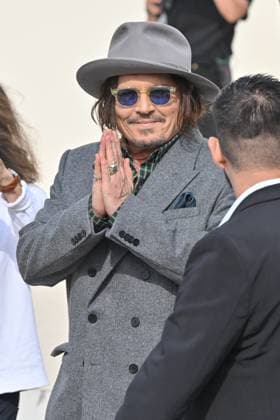 PFW Dior Outside Arrivals Johnny Depp arriving at Dior Show during Paris Fashion Week in Paris, France on October 1, 2025. Photo by Julien Reynaud APS-Medias ABACAPRESS.COM Paris France  Copyright: xReynaudxJulien APS-Medias ABACAx