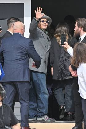 PFW Dior Outside Arrivals Johnny Depp arriving at Dior Show during Paris Fashion Week in Paris, France on October 1, 2025. Photo by Julien Reynaud APS-Medias ABACAPRESS.COM Paris France  Copyright: xReynaudxJulien APS-Medias ABACAx