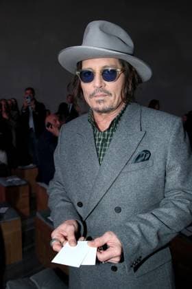 Johnny Depp at the Front Row of the Christian Dior Womenswear Collection Prêt à Porter Spring Summer 2026 show as part of Paris Fashion Week PFW , in the Jardin des Tuileries, in Paris, France, October 1st, 2025 Bertrand Rindoff Bestimage Front Row Christian Dior Womenswear Spring Summer 2026 show as part of Paris Fashion Week on October 1st, 2025 in Paris, France Paris France  Copyright: xBERTRANDxRINDOFFxPETROFFx xBESTIMAGExBERTRANDxRINDOFFxPETROFFx xBESTIMAGEx