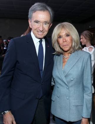 Bernard Arnault and Brigitte Macron at the Front Row of the Christian Dior Womenswear Collection Prêt à Porter Spring Summer 2026 show as part of Paris Fashion Week PFW , in the Jardin des Tuileries, in Paris, France, October 1st, 2025 Bertrand Rindoff Bestimage Front Row Christian Dior Womenswear Spring Summer 2026 show as part of Paris Fashion Week on October 1st, 2025 in Paris, France Paris France  Copyright: xBERTRANDxRINDOFFxPETROFFx xBESTIMAGExBERTRANDxRINDOFFxPETROFFx xBESTIMAGEx