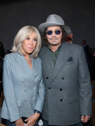 Brigitte Macron and Johnny Depp at the Front Row of the Christian Dior Womenswear Spring Summer 2026 show as part of Paris Fashion Week PFW , in the Jardin des Tuileries, in Paris, France, October 1st, 2025 Bertrand Rindoff Bestimage Front Row Christian Dior Womenswear Spring Summer 2026 show as part of Paris Fashion Week on October 1st, 2025 in Paris, France Paris France  Copyright: xBERTRANDxRINDOFFxPETROFFx xBESTIMAGExBERTRANDxRINDOFFxPETROFFx xBESTIMAGEx