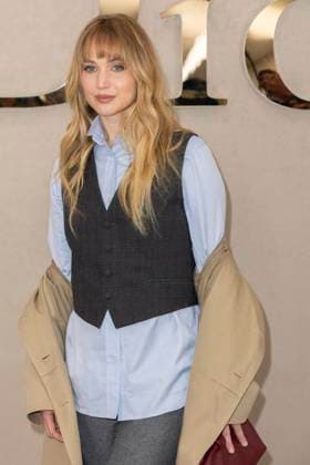 Jennifer Lawrence au photocall au défilé Christian Dior Collection Femme Prêt à Porter Printemps Eté 2026 lors de la Fashion Week de Paris PFW , dans le Jardin des Tuileries, à Paris, France, le 1er octobre 2025 Olivier Borde Bestimage Photocall Christian Dior Womenswear Spring Summer 2026 show as part of Paris Fashion Week on October 01, 2025 in Paris, France Paris France  Copyright: xOLIVIERxBORDEx xBESTIMAGExOLIVIERxBORDEx xBESTIMAGEx