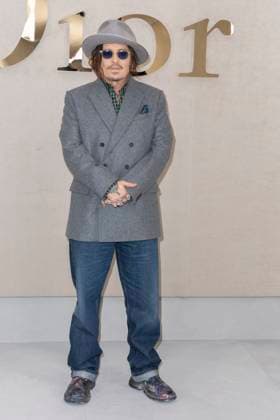 Johnny Depp at the photocall at the Christian Dior Womenswear Collection Prêt à Porter Spring Summer 2026 show as part of Paris Fashion Week PFW , in the Jardin des Tuileries, in Paris, France, October 01, 2025 Olivier Borde Bestimage Photocall Christian Dior Womenswear Spring Summer 2026 show as part of Paris Fashion Week on October 01, 2025 in Paris, France Paris France  Copyright: xOLIVIERxBORDEx xBESTIMAGExOLIVIERxBORDEx xBESTIMAGEx