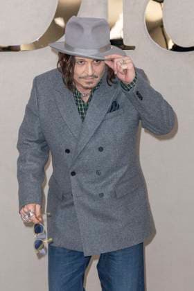 Johnny Depp at the photocall at the Christian Dior Womenswear Collection Prêt à Porter Spring Summer 2026 show as part of Paris Fashion Week PFW , in the Jardin des Tuileries, in Paris, France, October 01, 2025 Olivier Borde Bestimage Photocall Christian Dior Womenswear Spring Summer 2026 show as part of Paris Fashion Week on October 01, 2025 in Paris, France Paris France  Copyright: xOLIVIERxBORDEx xBESTIMAGExOLIVIERxBORDEx xBESTIMAGEx