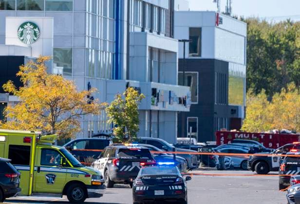 October 1, 2025, Laval, Pq, CANADA: Surete du Quebec (SQ) and Laval police respond to a shooting in Laval, Que., on Wednesday, Oct. 1, 2025. Laval CANADA  - ZUMAc35_ 20251001_zaf_c35_057 Copyright: xChristinnexMuschix