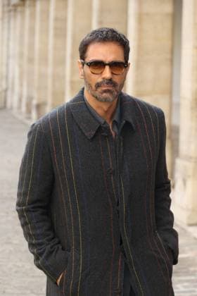 PFW - Gabriela Hearst Photocall Arjun Rampal attends the Gabriela Hearst Womenswear Spring Summer 2026 show as part of Paris Fashion Week in Paris, France on October 01, 2025. Photo by Jerome Domine ABACAPRESS.COM France  Copyright: xDominexJerome ABACAx