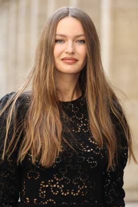 PFW - Gabriela Hearst Photocall Guest attends the Gabriela Hearst Womenswear Spring Summer 2026 show as part of Paris Fashion Week in Paris, France on October 01, 2025. Photo by Jerome Domine ABACAPRESS.COM France  Copyright: xDominexJerome ABACAx