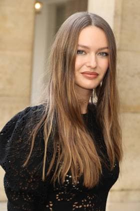 PFW - Gabriela Hearst Photocall Guest attends the Gabriela Hearst Womenswear Spring Summer 2026 show as part of Paris Fashion Week in Paris, France on October 01, 2025. Photo by Jerome Domine ABACAPRESS.COM France  Copyright: xDominexJerome ABACAx