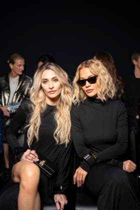 Paris Jackson, Rita Ora au Front Row au défilé Tom Ford Collection Femme Prêt à Porter Printemps Eté 2026 lors de la Fashion Week de Paris PFW , Place Vendôme, à Paris, France, le 1er octobre 2025 Pierre Perusseau Bestimage Front Row Tom Ford fashion show as part of Spring Summer 2026 Paris Fashion Week on October 01, 2025 in Paris, France Paris France  Copyright: xTizianoxDaxSilvax-xPierrexPerusseaux xBestimagexTizianoxDaxSilvax-xPierrexPerusseaux xBestimagex