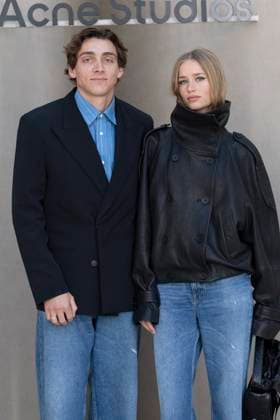 Armand Duplantis and Desire Iglander - Photo Call of Acne Studio Fashion Show, Spring Summer 2026 Collection as part of Paris Fashion Week, France, October 1st, 2025 Olivier Borde Bestimage Photo Call of Acne Studio Fashion Show, Spring Summer 2026 Collection as part of Paris Fashion Week, France, October 1st, 2025 Paris France  Copyright: xOLIVIERxBORDEx xBESTIMAGExOLIVIERxBORDEx xBESTIMAGEx