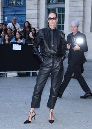 Guest arrives at the Tom Ford Collection Femme Prêt à Porter Printemps Eté 2026 fashion show as part of Paris Fashion Week PFW in Paris, France, on October 1, 2025 Denis Guignebourg Bestimage Arrivals at the Tom Ford fashion show as part of Spring Summer 2026 Paris Fashion Week in Paris, France, on October 1, 2025 Paris France  Copyright: xDenisxGuignebourgx xBestimagexDenisxGuignebourgx xBestimagex