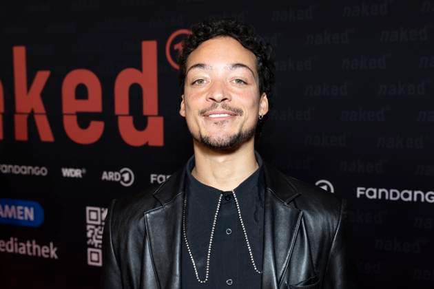 Actor Aurel MERTZ mi , portrait, portrait, friendly, laughing, at the premiere of the ARD WDR TV series ,naked, at the Filmpalast Koeln, on 01 10 2025