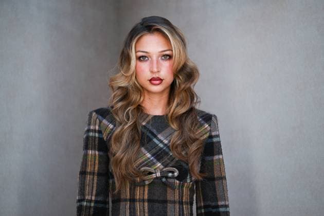 PFW Acne Studios Photocall Eva Queen attending the Acne Studios Womenswear Spring Summer 2026 show as part of Paris Fashion Week in Paris, France on October 01, 2025. Photo by Aurore Marechal ABACAPRESS.COM Paris France  Copyright: xMarechalxAurore ABACAx