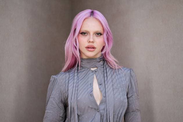 PFW Acne Studios Photocall Adela attending the Acne Studios Womenswear Spring Summer 2026 show as part of Paris Fashion Week in Paris, France on October 01, 2025. Photo by Aurore Marechal ABACAPRESS.COM Paris France  Copyright: xMarechalxAurore ABACAx