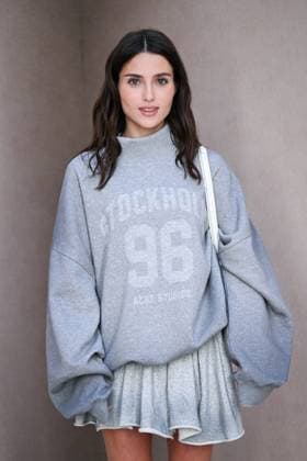 PFW Acne Studios Photocall Madeline Argy attending the Acne Studios Womenswear Spring Summer 2026 show as part of Paris Fashion Week in Paris, France on October 01, 2025. Photo by Aurore Marechal ABACAPRESS.COM Paris France  Copyright: xMarechalxAurore ABACAx