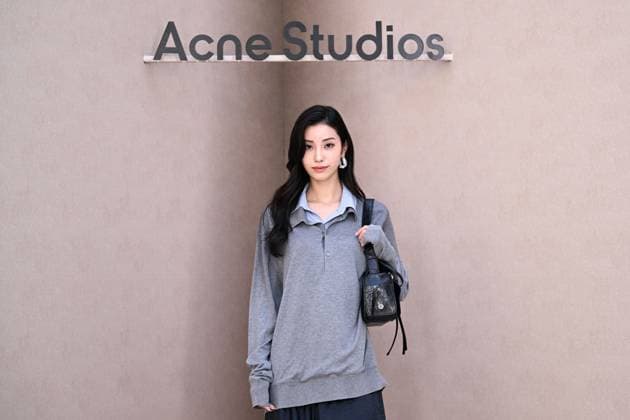 PFW Acne Studios Photocall Mayu Kitazawa attending the Acne Studios Womenswear Spring Summer 2026 show as part of Paris Fashion Week in Paris, France on October 01, 2025. Photo by Aurore Marechal ABACAPRESS.COM Paris France  Copyright: xMarechalxAurore ABACAx