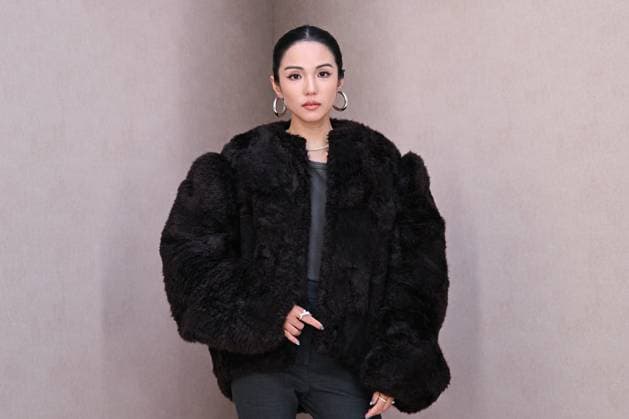 PFW Acne Studios Photocall Yoyo Cao attending the Acne Studios Womenswear Spring Summer 2026 show as part of Paris Fashion Week in Paris, France on October 01, 2025. Photo by Aurore Marechal ABACAPRESS.COM Paris France  Copyright: xMarechalxAurore ABACAx