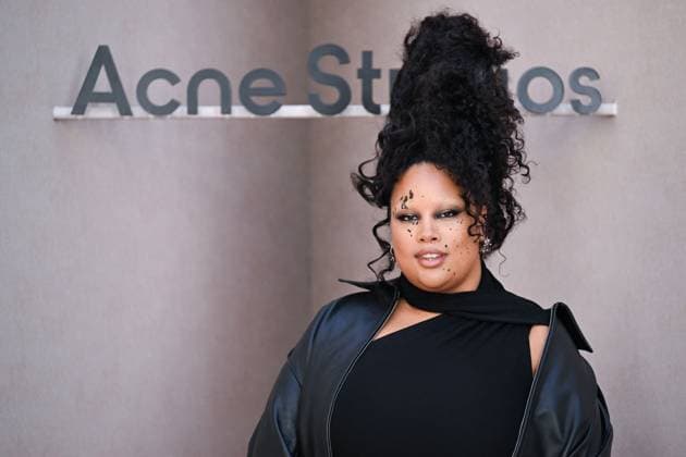 PFW Acne Studios Photocall Shygirl attending the Acne Studios Womenswear Spring Summer 2026 show as part of Paris Fashion Week in Paris, France on October 01, 2025. Photo by Aurore Marechal ABACAPRESS.COM Paris France  Copyright: xMarechalxAurore ABACAx