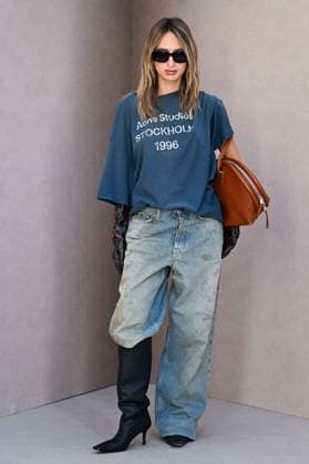 PFW Acne Studios Photocall Isabelle Allain attending the Acne Studios Womenswear Spring Summer 2026 show as part of Paris Fashion Week in Paris, France on October 01, 2025. Photo by Aurore Marechal ABACAPRESS.COM Paris France  Copyright: xMarechalxAurore ABACAx