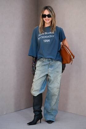 PFW Acne Studios Photocall Isabelle Allain attending the Acne Studios Womenswear Spring Summer 2026 show as part of Paris Fashion Week in Paris, France on October 01, 2025. Photo by Aurore Marechal ABACAPRESS.COM Paris France  Copyright: xMarechalxAurore ABACAx