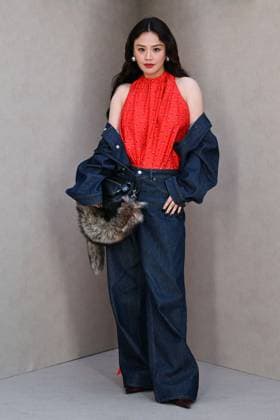 Entertainment Bilder des Tages PFW Acne Studios Photocall Ma Sichun attending the Acne Studios Womenswear Spring Summer 2026 show as part of Paris Fashion Week in Paris, France on October 01, 2025. Photo by Aurore Marechal ABACAPRESS.COM Paris France  Copyright: xMarechalxAurore ABACAx