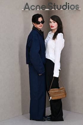 PFW Acne Studios Photocall Jacqueline Toboni and Kathryn Gallagher attending the Acne Studios Womenswear Spring Summer 2026 show as part of Paris Fashion Week in Paris, France on October 01, 2025. Photo by Aurore Marechal ABACAPRESS.COM Paris France  Copyright: xMarechalxAurore ABACAx