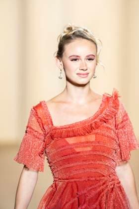 PFW - Christophe Guillarme Runway A model presents a creation by Christophe Guillarme for the Women Ready-to-wear Spring-Summer 2026 collection as part of the Paris Fashion Week, in Paris on September 30, 2025.Photo by Eliot Blondet ABACAPRESS.COM Paris France France  Copyright: xBlondetxEliot ABACAx