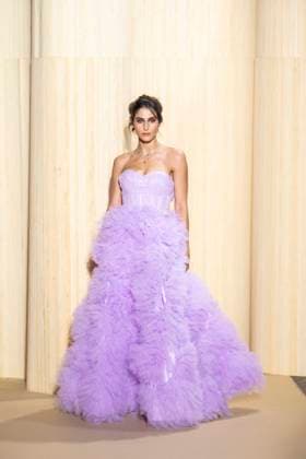 PFW - Christophe Guillarme Runway A model presents a creation by Christophe Guillarme for the Women Ready-to-wear Spring-Summer 2026 collection as part of the Paris Fashion Week, in Paris on September 30, 2025.Photo by Eliot Blondet ABACAPRESS.COM Paris France France  Copyright: xBlondetxEliot ABACAx