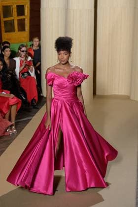 PFW - Christophe Guillarme Runway A model walks the runway during the Christophe Guillarme Womenswear Spring Summer 2026 show as part of Paris Fashion Week on October 1, 2025 in Paris, France. Photo by Jana Call me J ABACAPRESS.COM PParis Ile de France France  Copyright: xJanaxCallxmexJ ABACAx