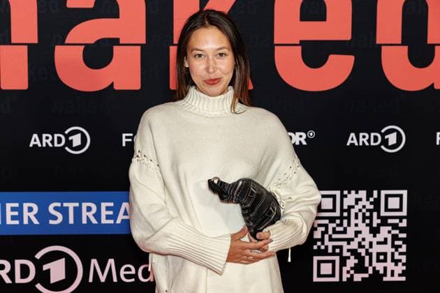 01 10 2025 Cologne Premiere of the ARD WDR series naked at Filmpalast Cologne The six-part love noir psychodrama between love, addiction and destruction from ARD WDR is the first German series to deal with sex addiction and co-dependency and its effects on the lives of t
