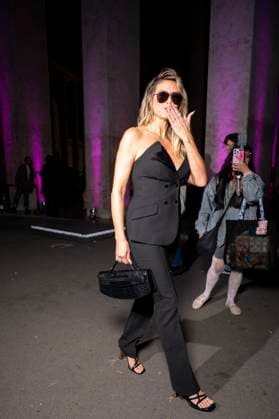 Heidi Klum Arriving at Karl Lagerfeld s From Paris With Love party at the Yoyo club in Paris during Fashion Week for the Spring Summer 2026 Women s Ready to Wear Collection on October 2, 2025 Perusseau Da Silva Bestimage Arriving at Karl Lagerfeld s From Paris With Love party at the Yoyo club in Paris during Fashion Week for the Spring Summer 2026 Women s Ready to Wear Collection on October 2, 2025 Paris France  Copyright: xTizianoxDaxSilvax-xPierrexPerusseaux xBestimagexTizianoxDaxSilvax-xPierrexPerusseaux xBestimagex