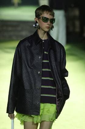 PFW - Casablanca Runway A model walks the runway during the Casablanca Womenswear Spring Summer 2026 show as part of Paris Fashion Week on October 01, 2025 in Paris, France. Photo by Alain-Gil Gonzalez ABACAPRESS.COM Paris France  Copyright: xGonzalezxAlain-Gil ABACAx