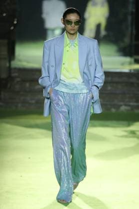 PFW - Casablanca Runway A model walks the runway during the Casablanca Womenswear Spring Summer 2026 show as part of Paris Fashion Week on October 01, 2025 in Paris, France. Photo by Alain-Gil Gonzalez ABACAPRESS.COM Paris France  Copyright: xGonzalezxAlain-Gil ABACAx