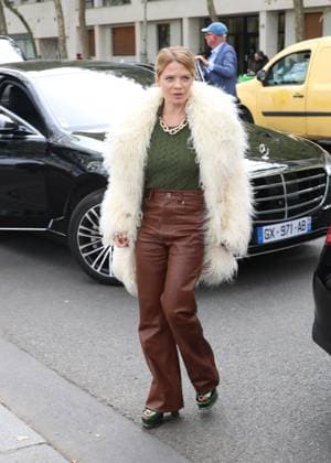 Mélanie Thierry aux arrivals du défilé Rabanne Collection Femme Prêt à Porter Printemps Eté 2026 lors de la Fashion Week de Paris PFW , à lUNESCO, à Paris, France, le 2 octobre 2025 Denis Guignebourg Bestimage Arrivals Rabanne fashion show as part of Spring Summer 2026 Paris Fashion Week on October 02, 2025 in Paris, France Paris France  Copyright: xDenisxGuignebourgx xBestimagexDenisxGuignebourgx xBestimagex