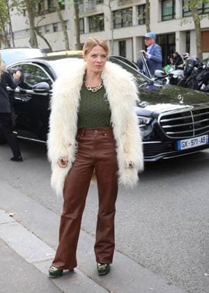Mélanie Thierry aux arrivals du défilé Rabanne Collection Femme Prêt à Porter Printemps Eté 2026 lors de la Fashion Week de Paris PFW , à lUNESCO, à Paris, France, le 2 octobre 2025 Denis Guignebourg Bestimage Arrivals Rabanne fashion show as part of Spring Summer 2026 Paris Fashion Week on October 02, 2025 in Paris, France Paris France  Copyright: xDenisxGuignebourgx xBestimagexDenisxGuignebourgx xBestimagex