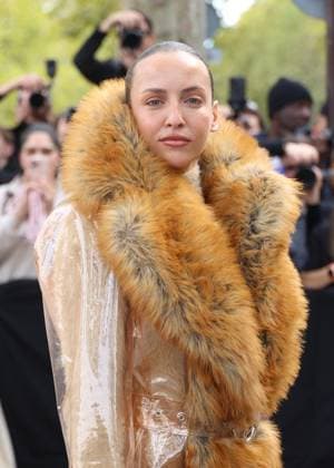 Carla Ginola aux arrivées du défilé Rabanne Collection Femme Prêt à Porter Printemps Eté 2026 lors de la Fashion Week de Paris PFW , à lUNESCO, à Paris, France, le 2 octobre 2025 Denis Guignebourg Bestimage Arrivals Rabanne fashion show as part of Spring Summer 2026 Paris Fashion Week on October 02, 2025 in Paris, France Paris France  Copyright: xDenisxGuignebourgx xBestimagexDenisxGuignebourgx xBestimagex