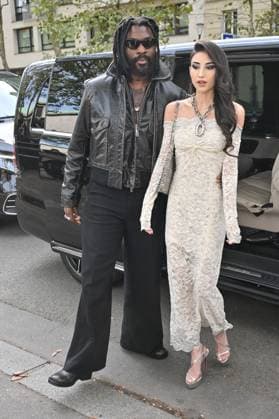 PFW Rabanne Outside Arrivals Milla Lapidus, Damso arriving at Rabanne show during Paris Fashion Week in Paris, France on October 2, 2025. Photo by Julien Reynaud APS-Medias ABACAPRESS.COM Paris France  Copyright: xReynaudxJulien APS-Medias ABACAx