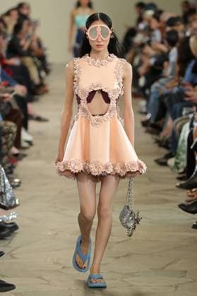 PFW - Rabanne Runway A model walks the runway during the Rabanne Womenswear Spring Summer 2026 show as part of Paris Fashion Week on October 02, 2025 in Paris, France. Photo by Alain-Gil Gonzalez ABACAPRESS.COM Paris France  Copyright: xGonzalezxAlain-Gil ABACAx
