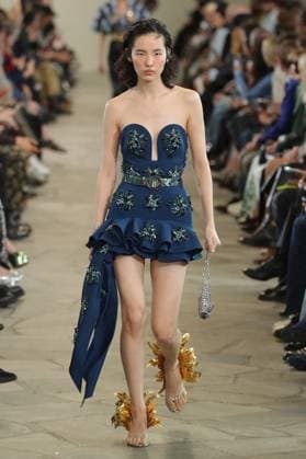 PFW - Rabanne Runway A model walks the runway during the Rabanne Womenswear Spring Summer 2026 show as part of Paris Fashion Week on October 02, 2025 in Paris, France. Photo by Alain-Gil Gonzalez ABACAPRESS.COM Paris France  Copyright: xGonzalezxAlain-Gil ABACAx