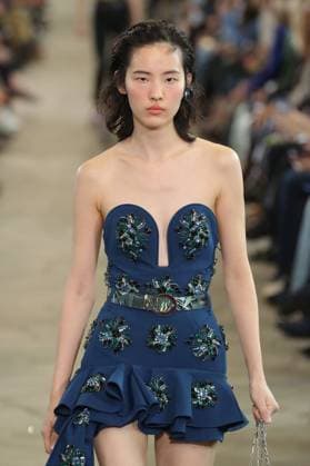 PFW - Rabanne Runway A model walks the runway during the Rabanne Womenswear Spring Summer 2026 show as part of Paris Fashion Week on October 02, 2025 in Paris, France. Photo by Alain-Gil Gonzalez ABACAPRESS.COM Paris France  Copyright: xGonzalezxAlain-Gil ABACAx