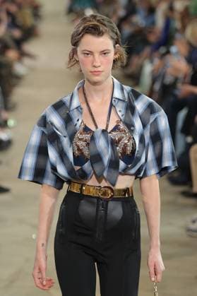PFW - Rabanne Runway A model walks the runway during the Rabanne Womenswear Spring Summer 2026 show as part of Paris Fashion Week on October 02, 2025 in Paris, France. Photo by Alain-Gil Gonzalez ABACAPRESS.COM Paris France  Copyright: xGonzalezxAlain-Gil ABACAx
