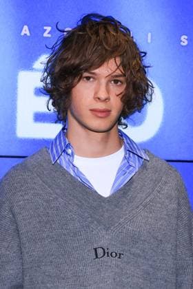 Meteors Premiere - Paris Actor Paul Kircher attends the photocall for the premiere of Meteors held at the UGC Les Halles in Paris, France on October 2, 2025. Photo by David Boyer ABACAPRESS.COM Paris France  Copyright: xBoyerxDavid ABACAx