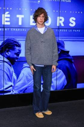 Meteors Premiere - Paris Actor Paul Kircher attends the photocall for the premiere of Meteors held at the UGC Les Halles in Paris, France on October 2, 2025. Photo by David Boyer ABACAPRESS.COM Paris France  Copyright: xBoyerxDavid ABACAx