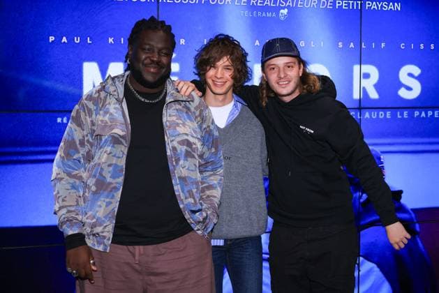 Meteors Premiere - Paris Salim Cisse, Actor Paul Kircher and Actor Idir Azougli attend the photocall for the premiere of Meteors held at the UGC Les Halles in Paris, France on October 2, 2025. Photo by David Boyer ABACAPRESS.COM Paris France  Copyright: xBoyerxDavid ABACAx