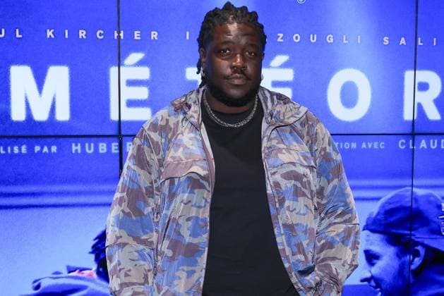 Meteors Premiere - Paris Actor Salif Cisse attends the photocall for the premiere of Meteors held at the UGC Les Halles in Paris, France on October 2, 2025. Photo by David Boyer ABACAPRESS.COM Paris France  Copyright: xBoyerxDavid ABACAx