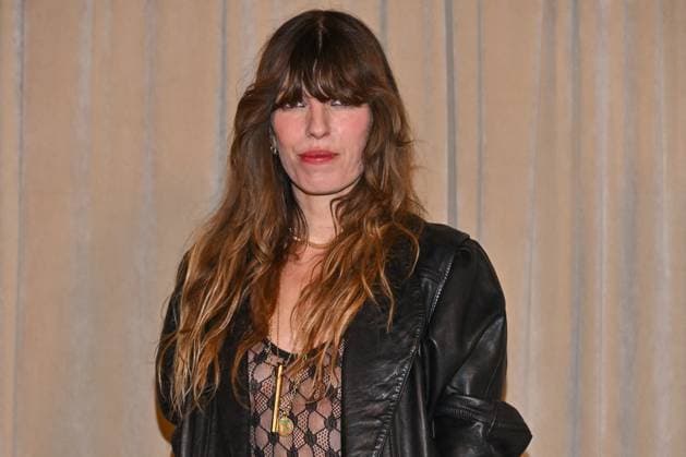 PFW Roger Vivier Presentation Lou Doillon attending Roger Vivier presentation during Paris Fashion Week in Paris, France on October 2, 2025. Photo by Julien Reynaud APS-Medias ABACAPRESS.COM Paris France  Copyright: xReynaudxJulien APS-Medias ABACAx