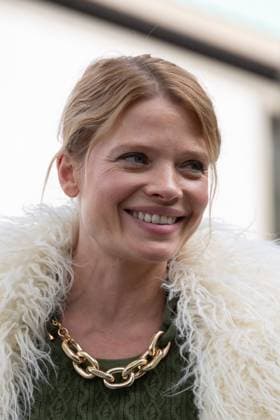 PFW - Rabanne Womenswear Spring-Summer - Arrivals NB Mélanie Thierry arriving at the Rabanne Womenswear Spring-Summer 2026 show as part of Paris Fashion Week on October 02, 2025 in Paris, France. Photo by Nasser Berzane ABACAPRESS.COM Paris France  Copyright: xBerzanexNasser ABACAx
