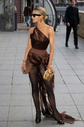 PFW - Schiaparelli Womenswear Spring-Summer - Arrivals NB Caro Daur arriving at the Schiaparelli Womenswear Spring-Summer 2026 show as part of Paris Fashion Week on October 02, 2025 in Paris, France. Photo by Nasser Berzane ABACAPRESS.COM Paris France  Copyright: xBerzanexNasser ABACAx